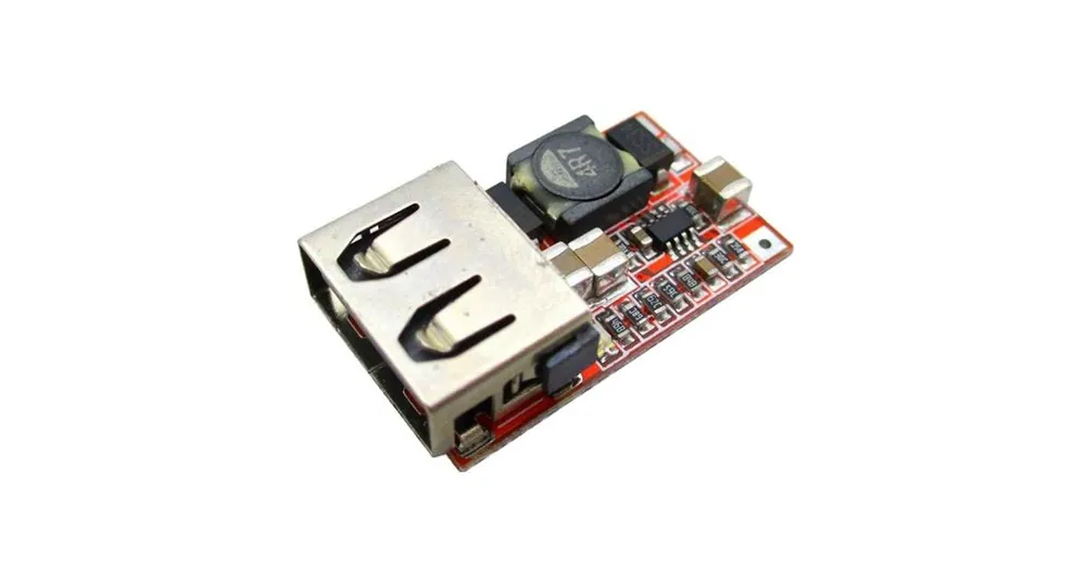 Napájecí modul, step-down měnič 5V/3A, 1x USB Horká Nabídka